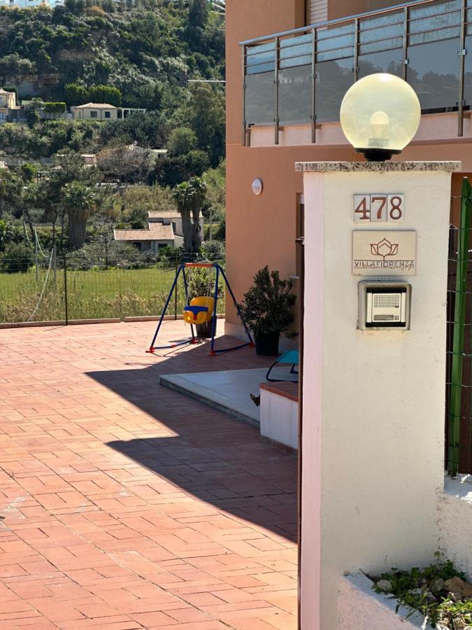 Villa Fiorenza - 100 Mt Dal Mare كاستيلاّماري ديل غو المظهر الخارجي الصورة