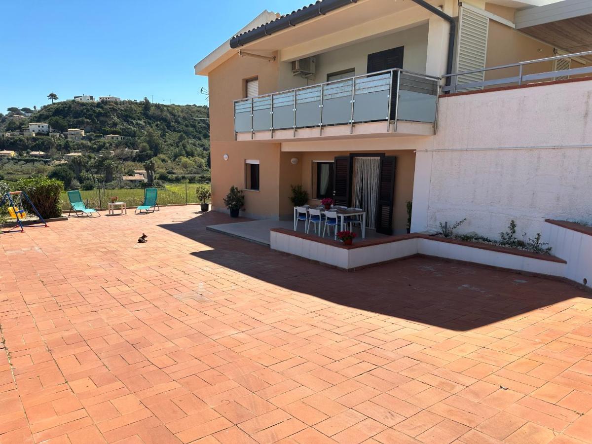 Villa Fiorenza - 100 Mt Dal Mare كاستيلاّماري ديل غو المظهر الخارجي الصورة