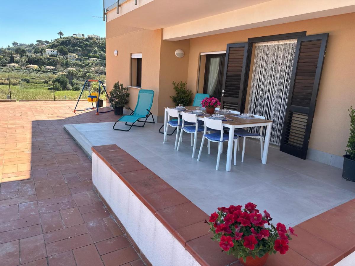Villa Fiorenza - 100 Mt Dal Mare كاستيلاّماري ديل غو المظهر الخارجي الصورة