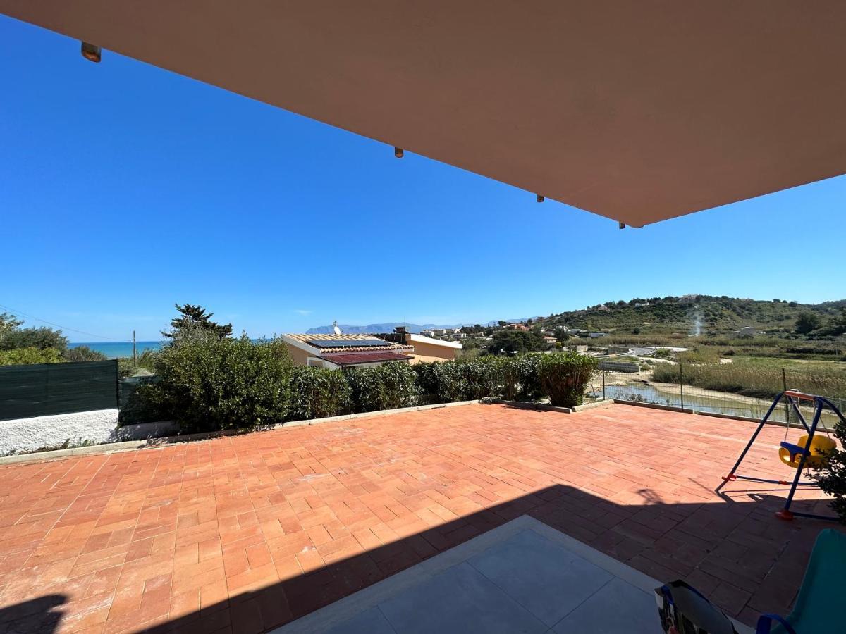 Villa Fiorenza - 100 Mt Dal Mare كاستيلاّماري ديل غو المظهر الخارجي الصورة