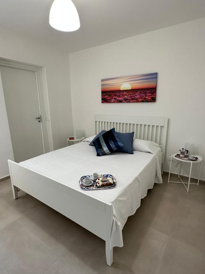 Villa Fiorenza - 100 Mt Dal Mare كاستيلاّماري ديل غو المظهر الخارجي الصورة